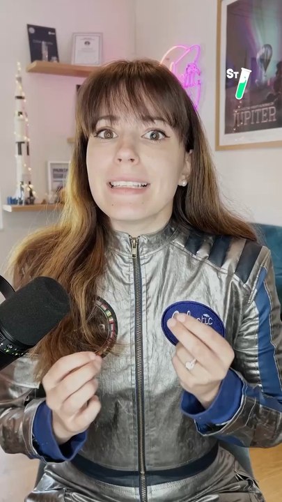 La @nasa vient de l’annoncer - les astronautes Sunita Williams et Barry Wilmore vont rester 8 mois dans l’espace au lieu de ... 8 jours ! ‍‍@galacticchloe t’explique ce qui s’est passé ️