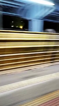 Sai Nagar Shirdi Vande Bharat Express Trying To Race With Mumbai's Legendary Local Train . Vande Bharat Hogi Apne Ghar ki. Mumbai Me Local Train Ka Raj Hai #new #today #viral #trending #vande #vandebharat #india