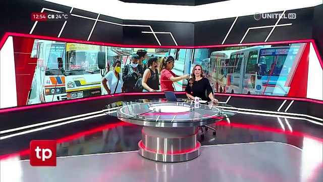 Micreros llegan al Concejo cruceño para pedir audiencia con miras a subir el pasaje, fueron cuestionados por vecinos