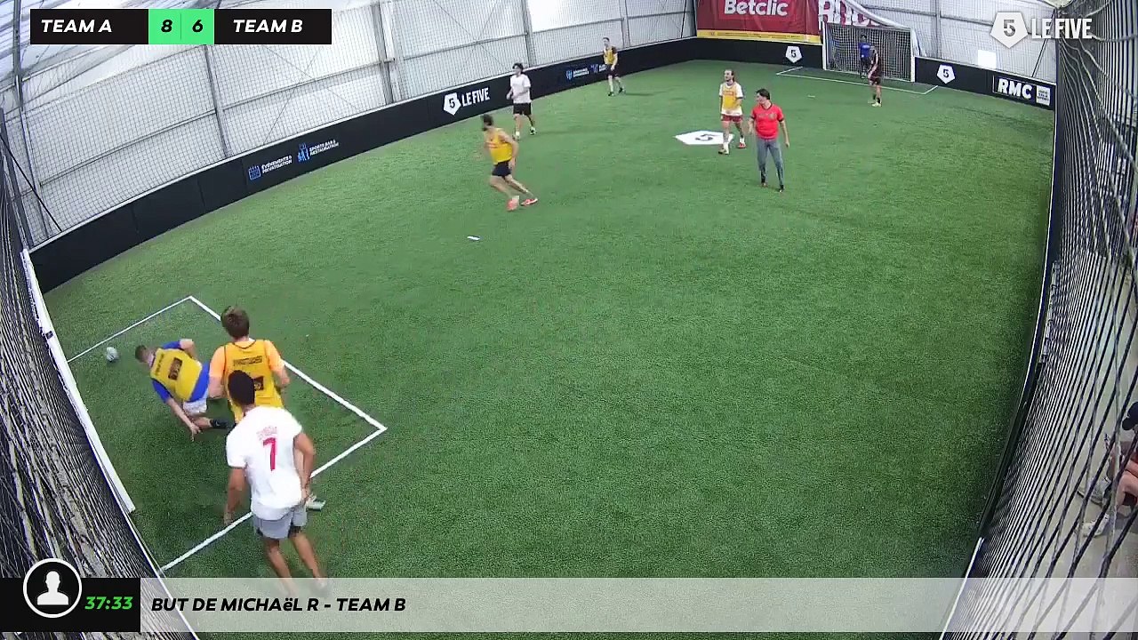 But de Michaël R - Team B