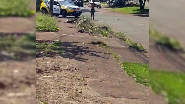 Imagens mostram policiais militares atropelando e baleando jovem em posse de faca em Cascavel