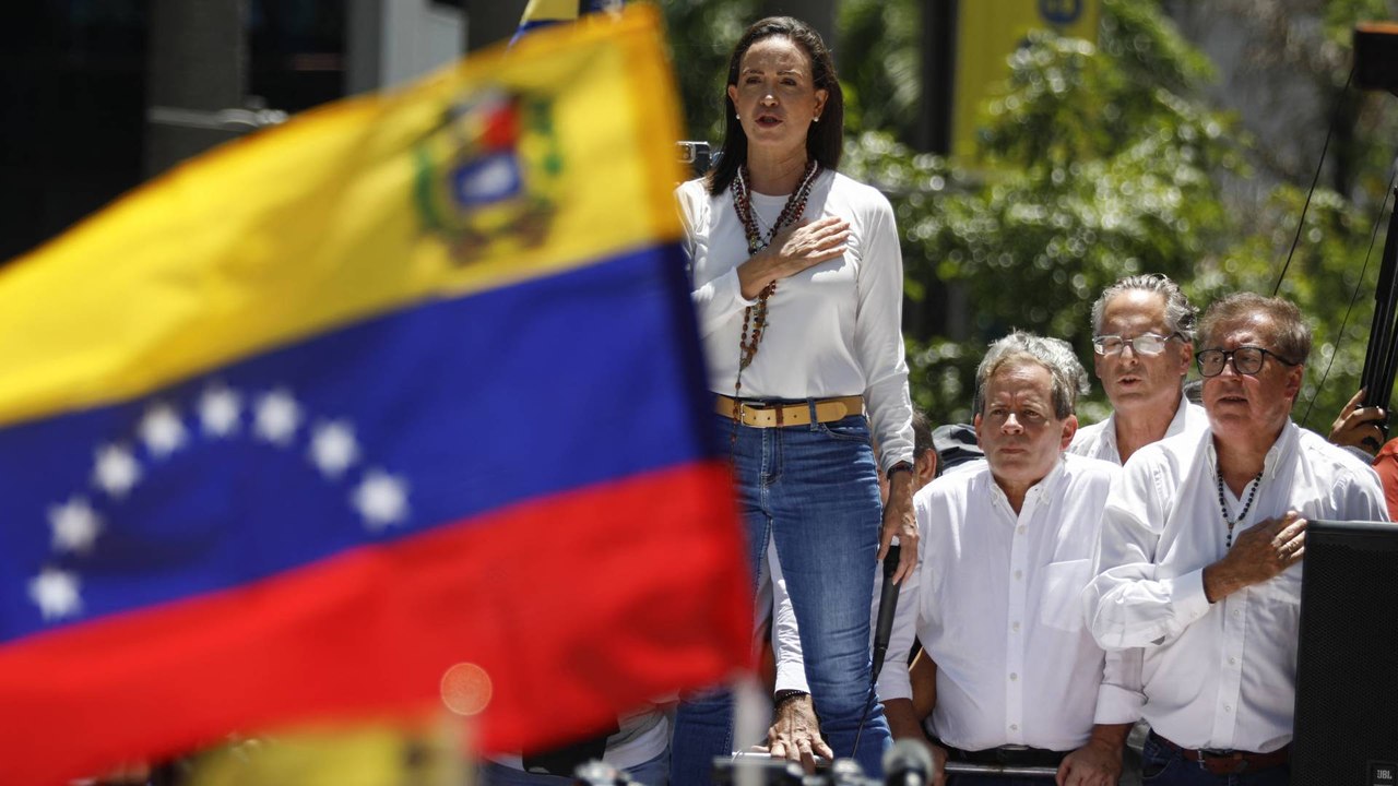 "Acta mata sentencia" es la consigna de María Corina Machado que prevalece en las manifestaciones