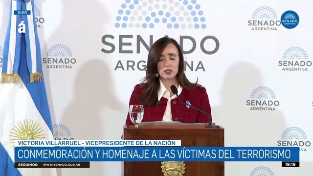Reprimen jubilados en las inmediaciones del Congreso