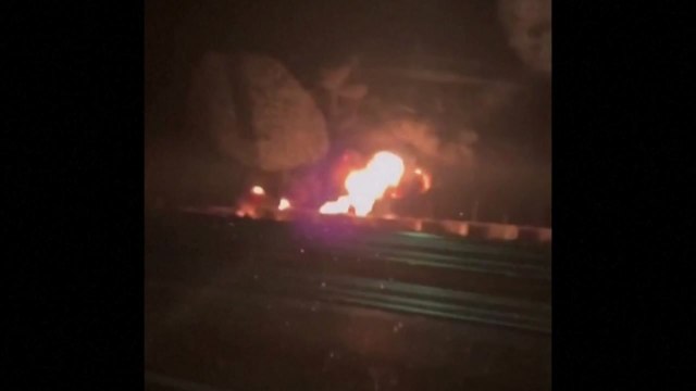 러시아 남부 드론 공격에 석유저장고 화재...카잔공항 중단 / YTN