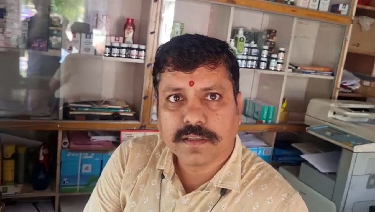भीलवाड़ा के घरों में सरकारी नल से प्यास बुझाना...
