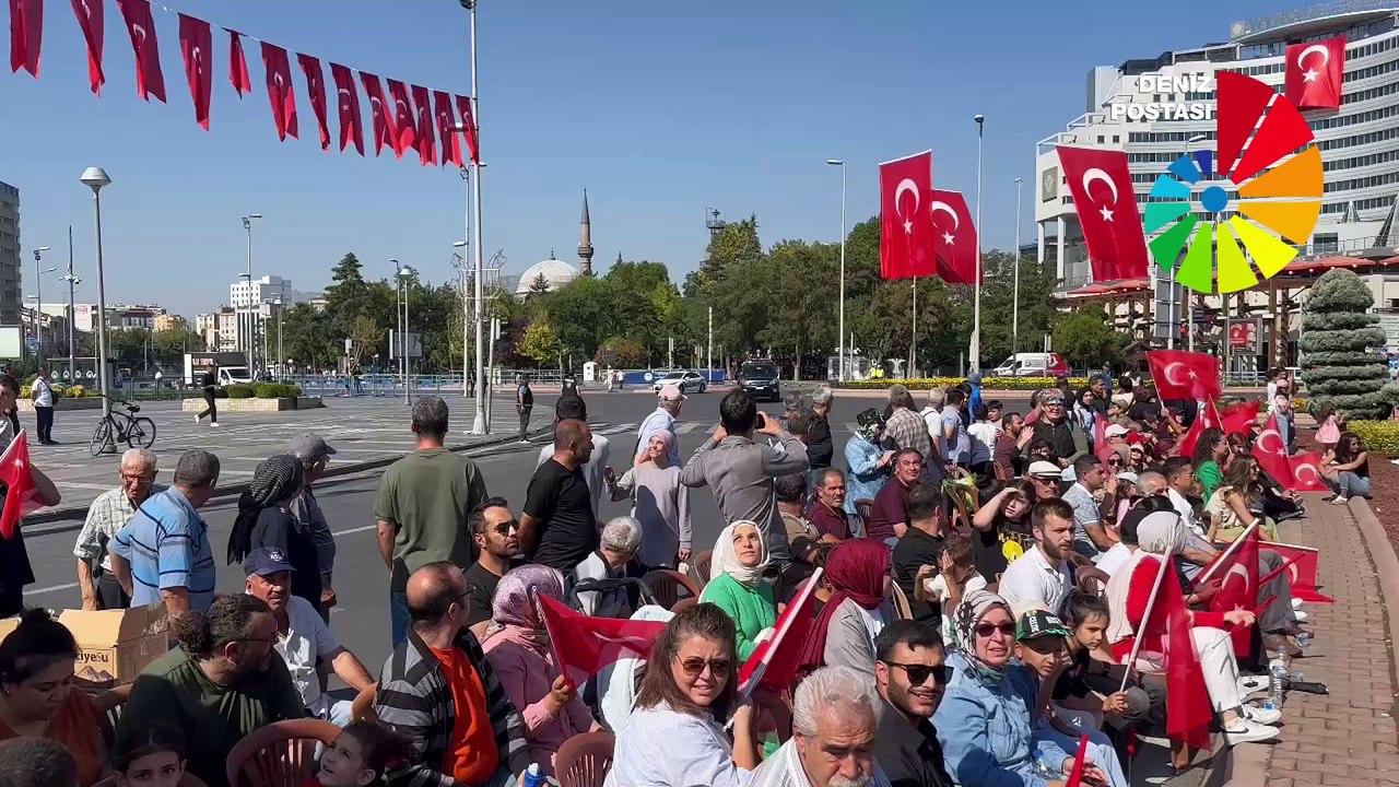 Kayseri'de 30 Ağustos Zafer Kutlamaları Başladı