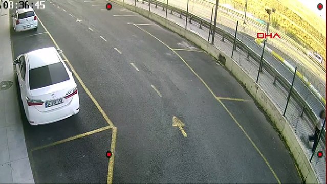 Sefaköy'de metrobüs kazasının görüntüleri ortaya çıktı