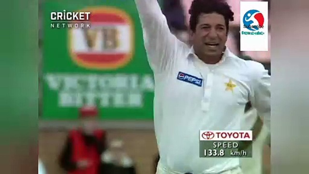 VERY BAD UMPIRING, AUSSIES CHEATING, AUSTRLIAN CRICKET TEAM CHEATING, JUSTIN LANGER OUT BY WASIM AKRAM, DRAVID AND GANGULAY WRONGOUT BY UMPIRE IN AUSTRLIA, RAHUL DRAVID AND SOURAV GANGULAY BIZZARE OUT, UMPIRE CHEATING . HELPLESS GANGULY, WASEEM AKRAM & RA