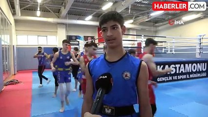 Dünya şampiyonası hazırlıklarına devam eden genç wushucuların parolası altın madalya