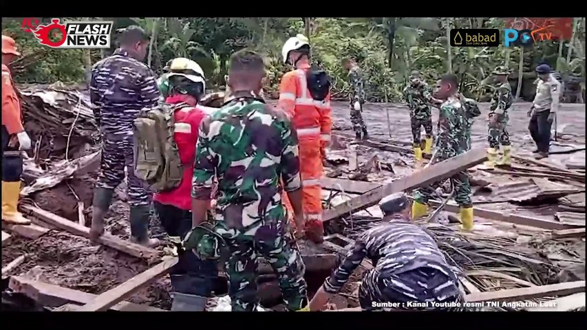 TNI AL dan Tim Sar Gabungan Gerak Cepat untuk Evakuasi Korban Banjir Bandang di Ternate