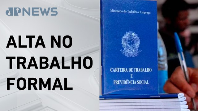 Empregos com carteira assinada crescem 32,3% em julho