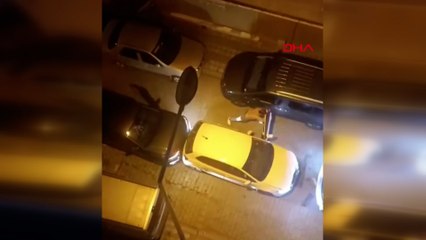 Télécharger la video: Sultangazi'de eski sevgilisine dehşeti yaşattı: Takip edip aracına çarptı, darbedip kaçtı