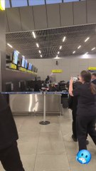things that only happen at chile airport #scl #airportarturomerinobenitez z