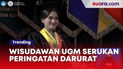 Heboh Mahasiswi Cantik Serukan Darurat Konstitusi di Acara Wisudawan UGM, Nama Mulyono Disorot: Gegara Alumninya Juga