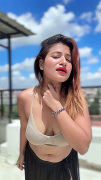 Aayi nahi This song makes me happy #explorepage #foryoupage #brishtisamaddar #reels #trendingreels #mumbai #kolkata #delhi #bangalore #pune #india #foryoupage #trendingreels #dancer #followｍe @instagram