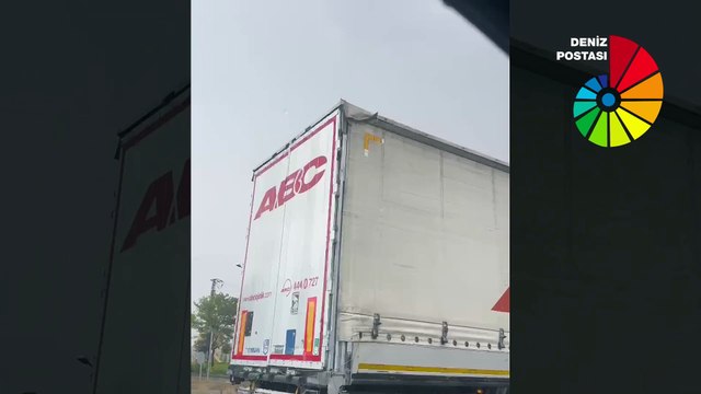 Kayseri’de Fırtınadan Dolayı Türk Bayrağı Zarar Gördü
