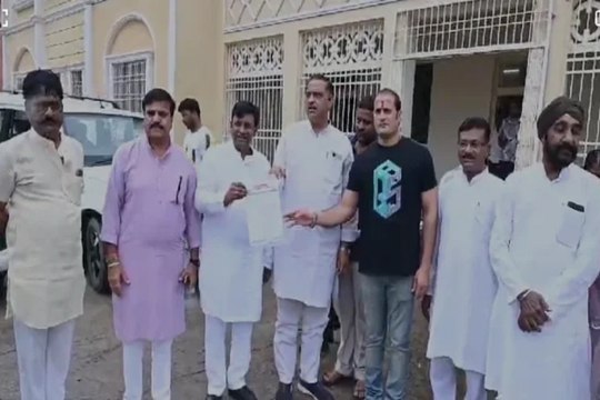 रायपुर में कांग्रेस नेता DGP ऑफिस रवाना, सीएम और डिप्टी सीएम का करेंगे पुतला दहन