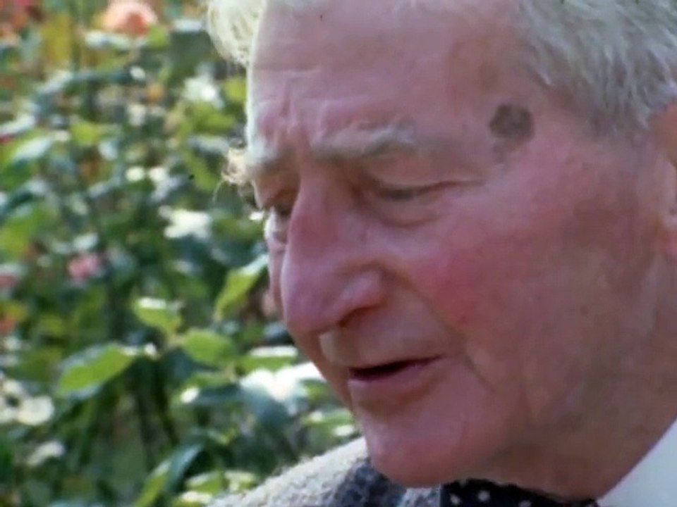 The World at War Episode 02 - Distant War (September 1939 - May 1940)