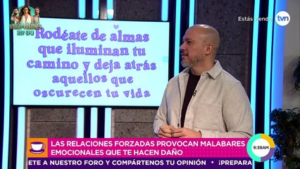 Nos sentamos a conversar de "las relaciones forzadas"