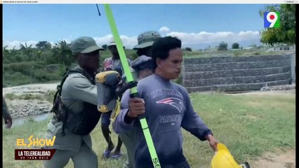 Policía Haitiana apresa agrimensor dominicano | El Show del Mediodía