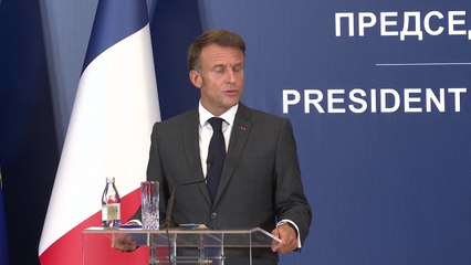 Achat de Rafale par la Serbie: Emmanuel Macron salue un "accord historique"