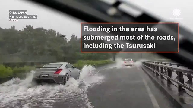 Typhoon Shanshan floods roadways in Ōita, Japan