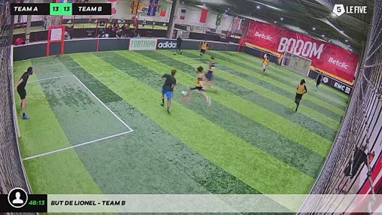 But de Lionel - Team B