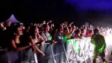 Reggio Emilia, Cosmo infiamma la Festa dell'Unit?