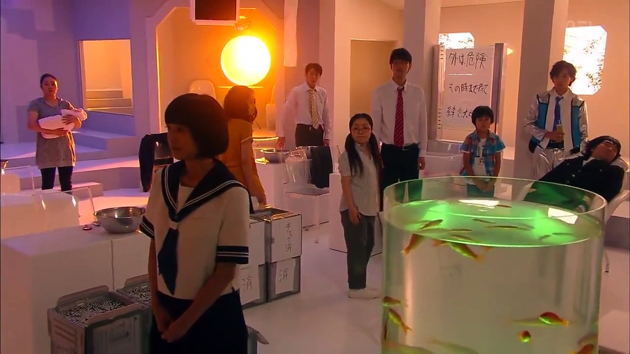 Serafuku to Uchujin - セーラー服と宇宙人 - E9