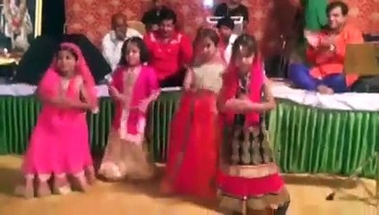 Dance Squad Goals!  6-Year-Old Vedanshi & Friends Rock the Stage with ‘Maiya Yashoda’!