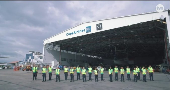 Nuevos técnicos de la Academia de Técnicos Aeronáuticos se gradúan