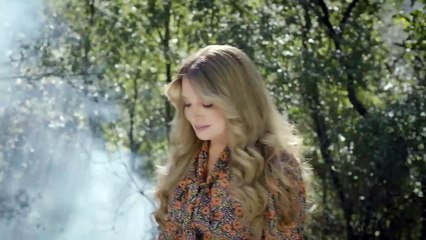 Soumaya Baalbaki - Aynaka Watani   ‎سمية بعلبكي  - عيناك وطني