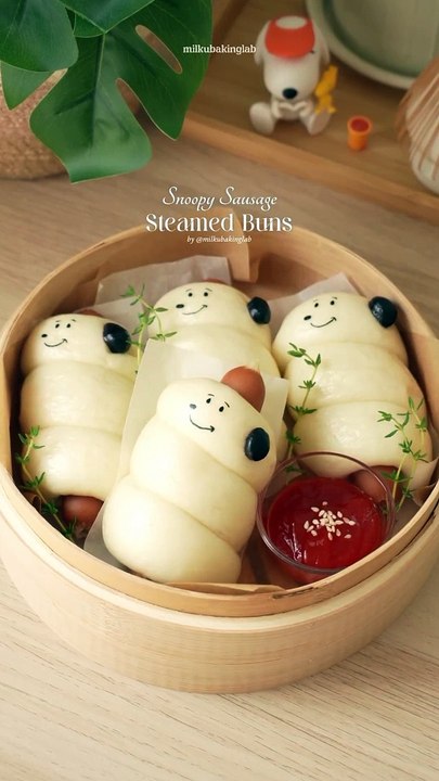Snoopy steamed Buns