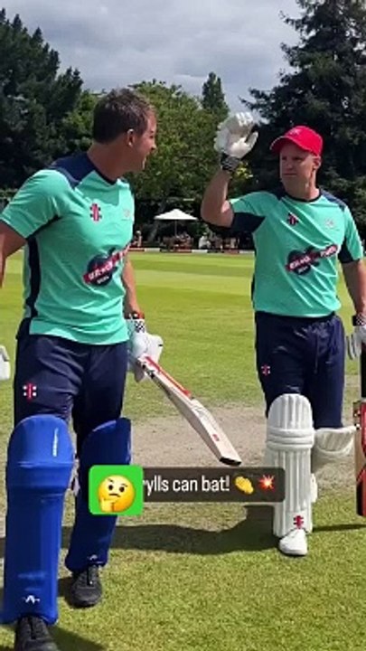 Bear Grylls Playing Cricket