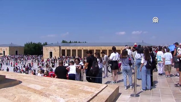 Türk Yıldızları’ndan 30 Ağustos’a özel uçuş