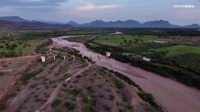 فيضانات في شمال اليمن تودي بحياة 33 شخصا وتدمر مئات المنازل