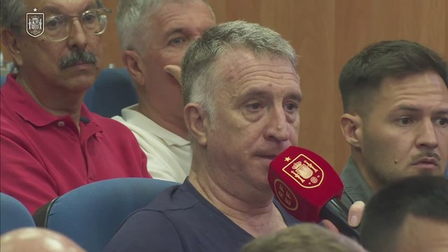 Un PERIODISTA se EQUIVOCA con la EDAD de DE LA FUENTE y le CAUSA UN ATAQUE de RISA