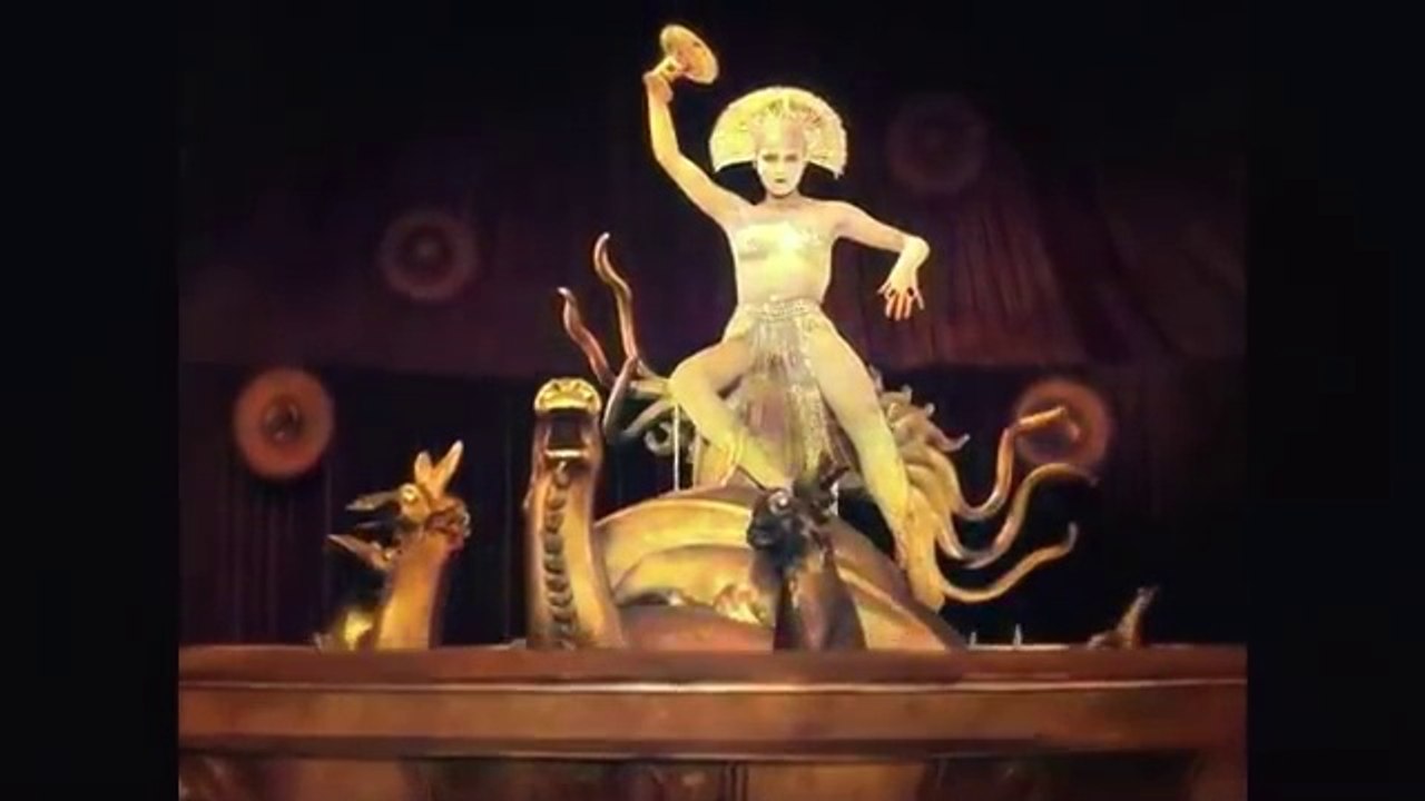 (1927) Metropolis, Fritz Lang. Escena de baile.