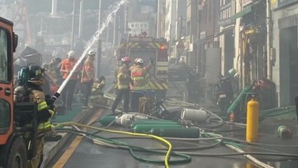 부산 대교동 식당에서 화재...대응 1단계 발령 / YTN