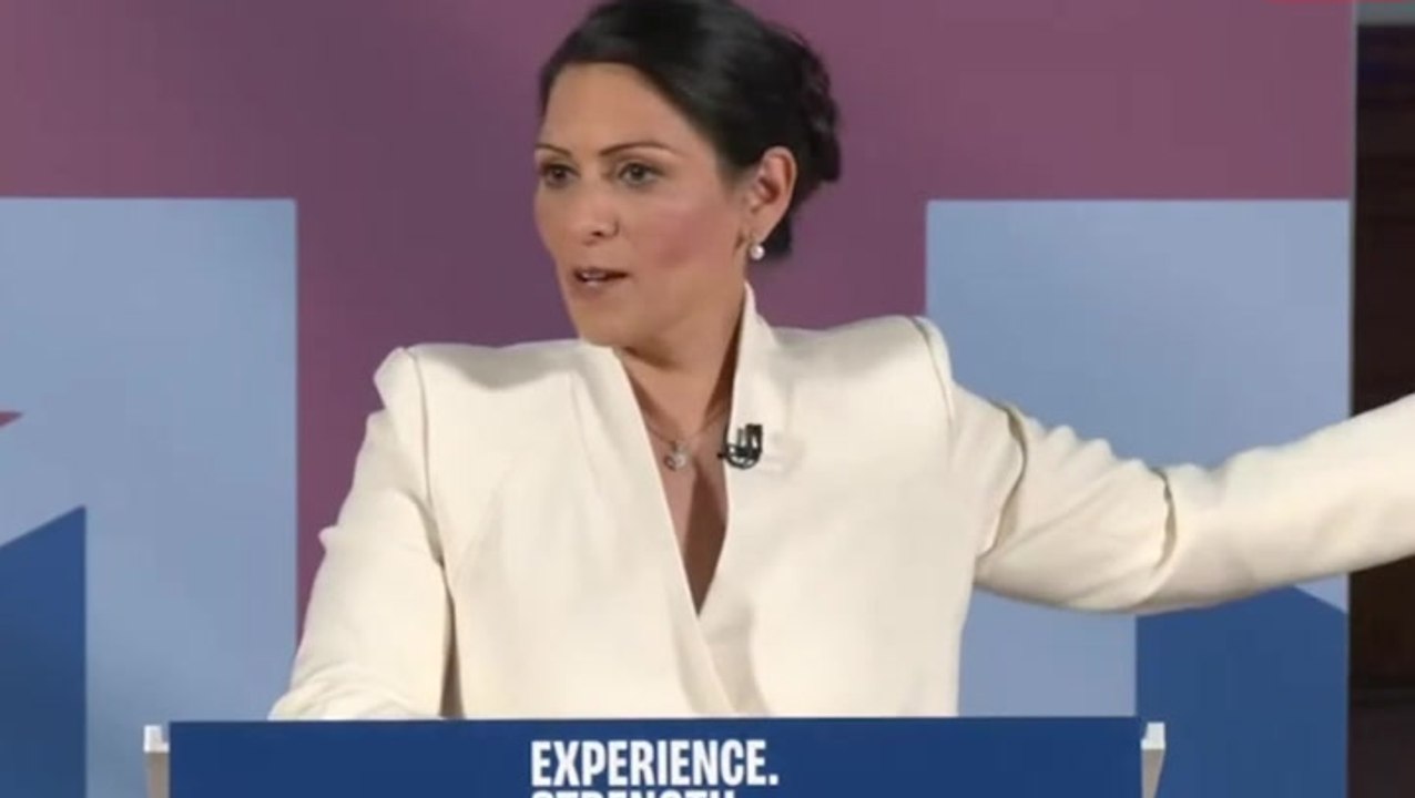 Keir Starmer spending more time removing portraits of ‘strong female leaders’ than governing, says Priti Patel