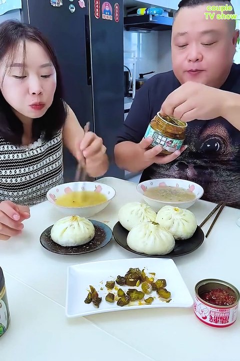 Couple_TV_Show - Most My Funny_Husband _ Wife Eating Favorite Noodle
