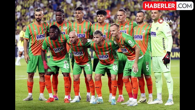 Trendyol Süper Lig: Fenerbahçe 1 - Alanyaspor 0 (İlk yarı)