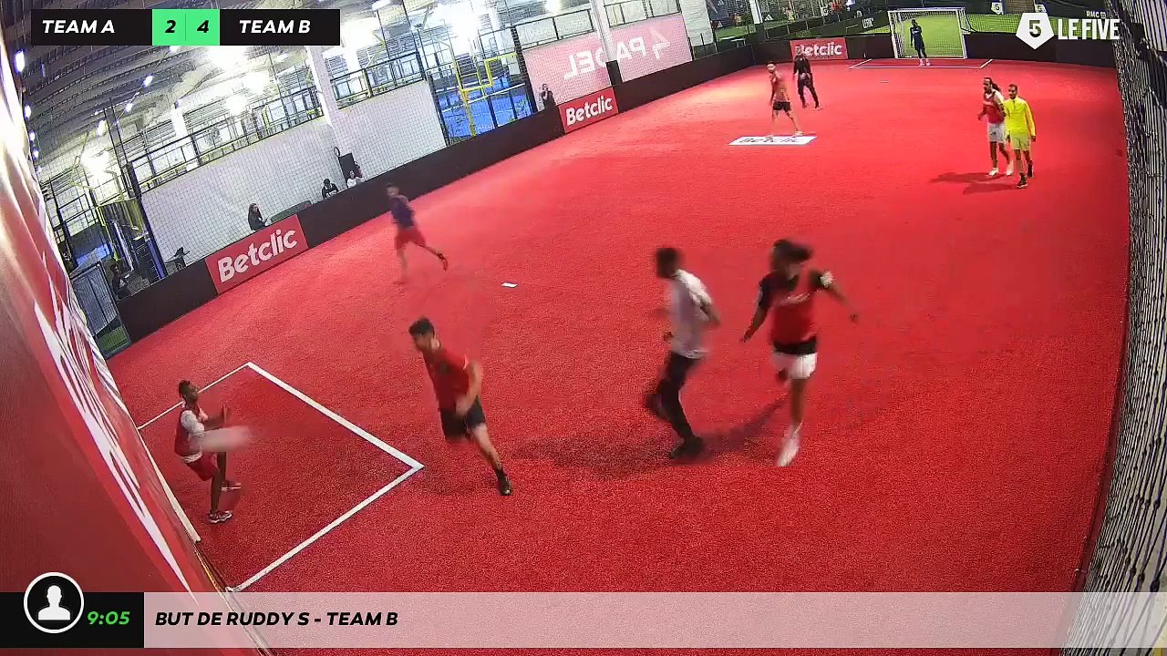 But de Ruddy S - Team B