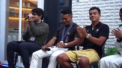 Steren apoya a los atletas olímpico mexicanos