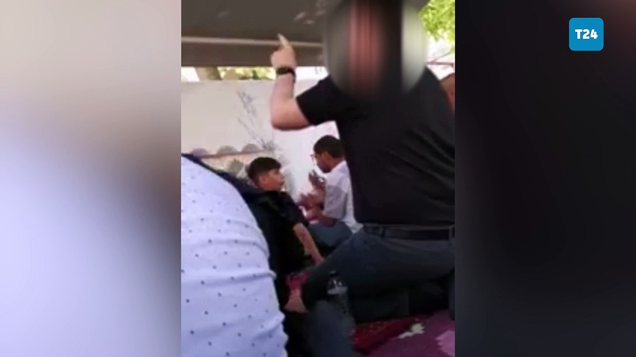 Cuma hutbesinde Atatürk'ün adı geçmedi, "Atatürk olmasaydı bugün 30 ağustos olmayacaktı" diyen vatandaşa "Kafirin ruhuna fatiha okunmaz" dendi!