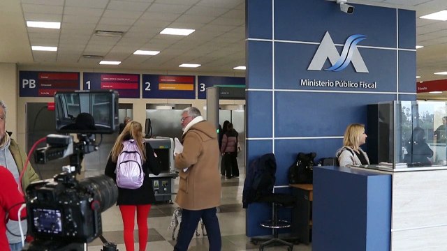 Justicia evalúa permitir salir de Argentina a rugbiers franceses acusados de violación