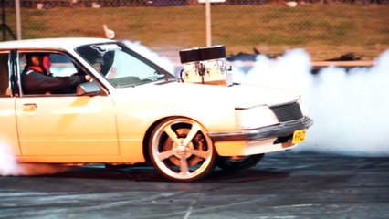 Thousands to attend annual Red Centre NATS motor event in Alice Springs