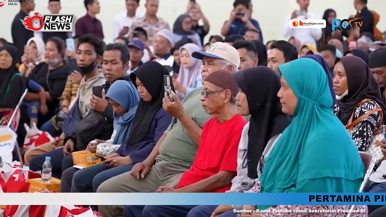 Presiden Jokowi Serahkan Bantuan Cadangan Pangan di Sleman