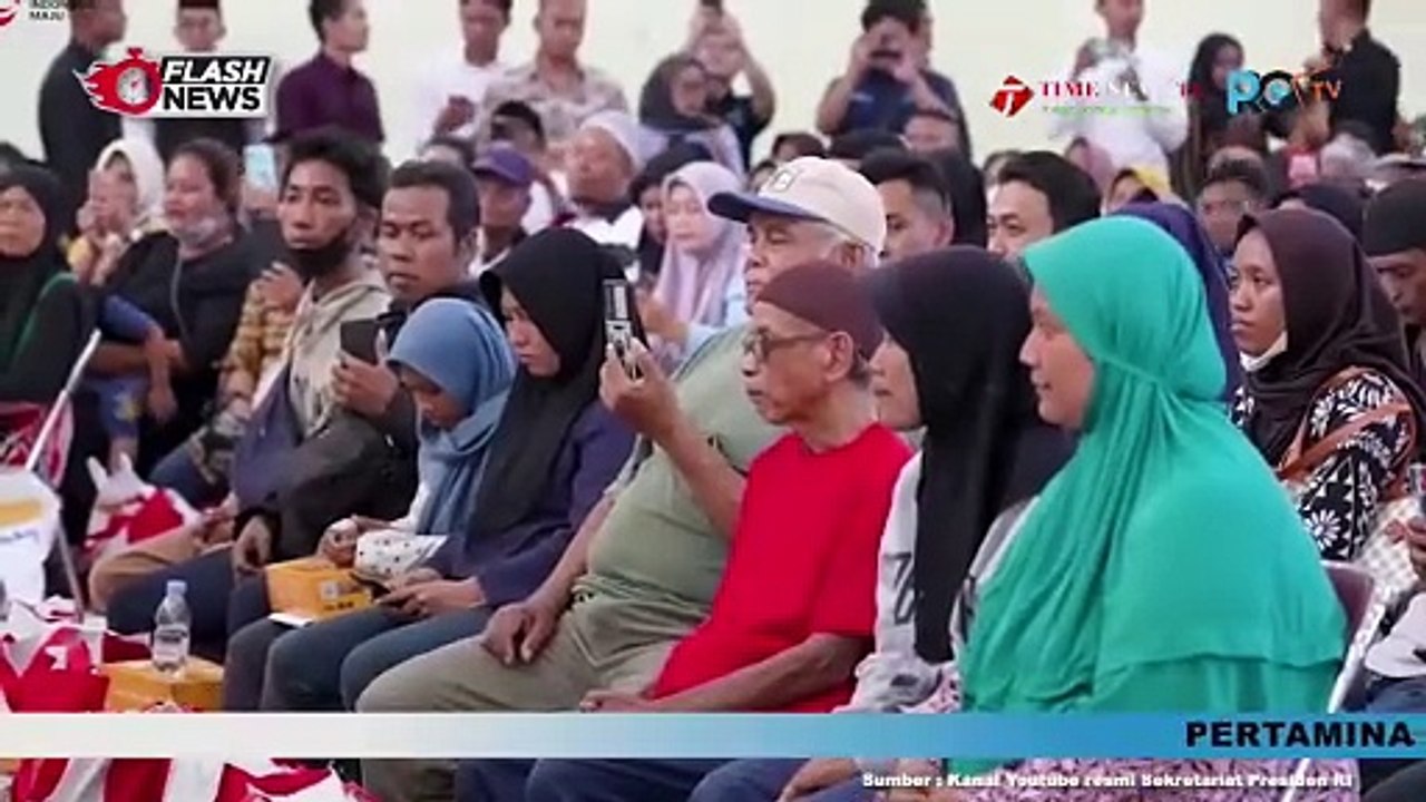 PRESIDEN JOKOWI SERAHKAN BANTUAN CADANGAN PANGAN DI SLEMAN
