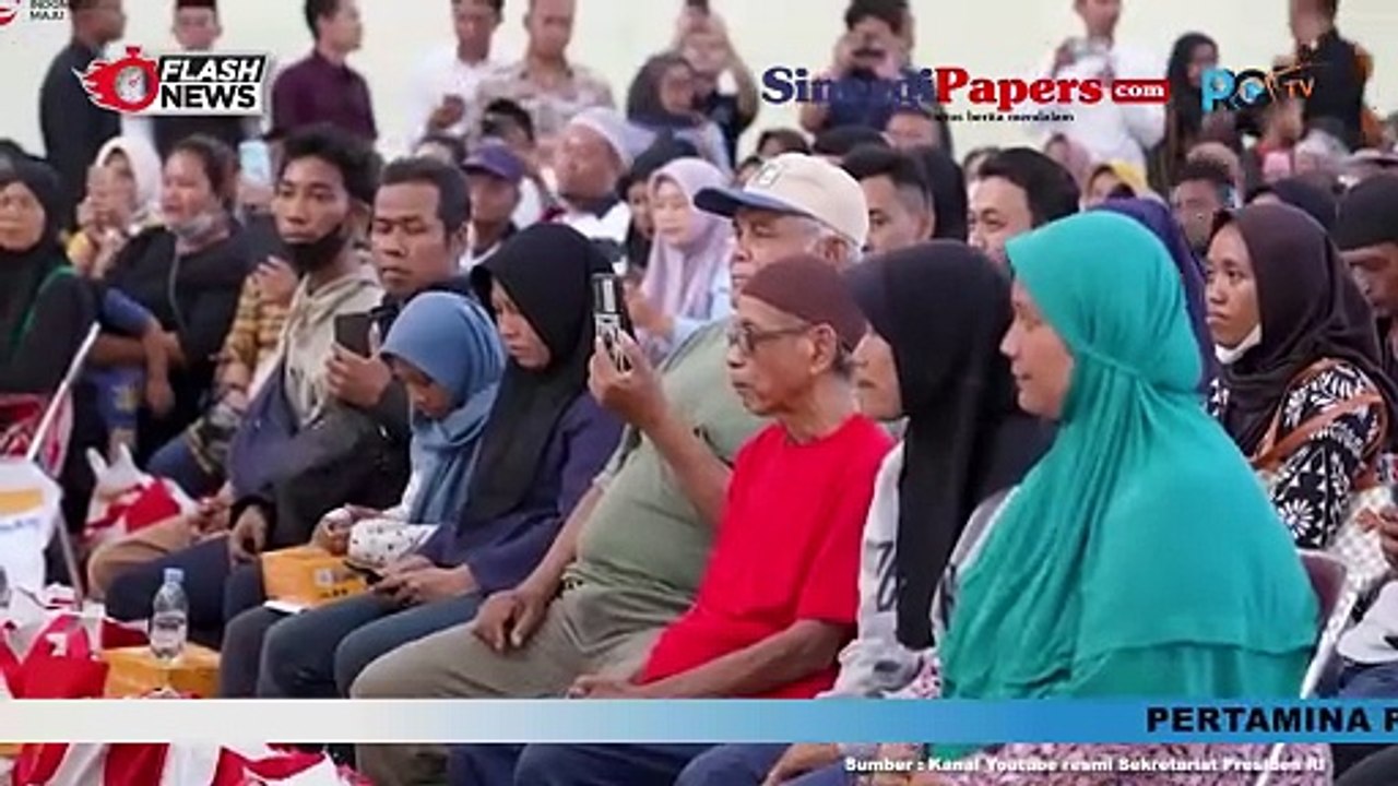 Presiden Jokowi Serahkan Bantuan Cadangan Pangan di Sleman